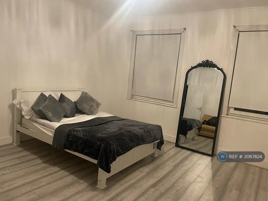 3 bedroom maisonette for rent
