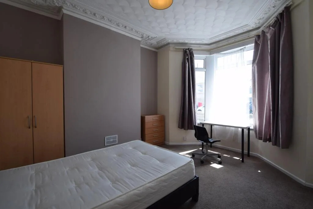 5 bedroom house for rent