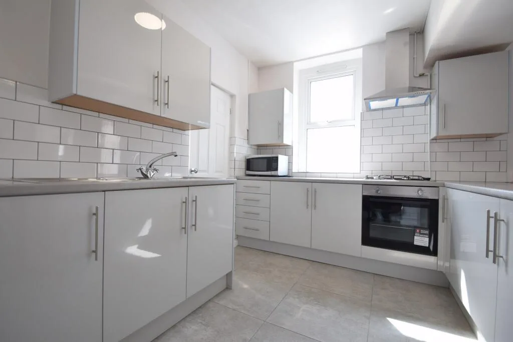 5 bedroom house for rent