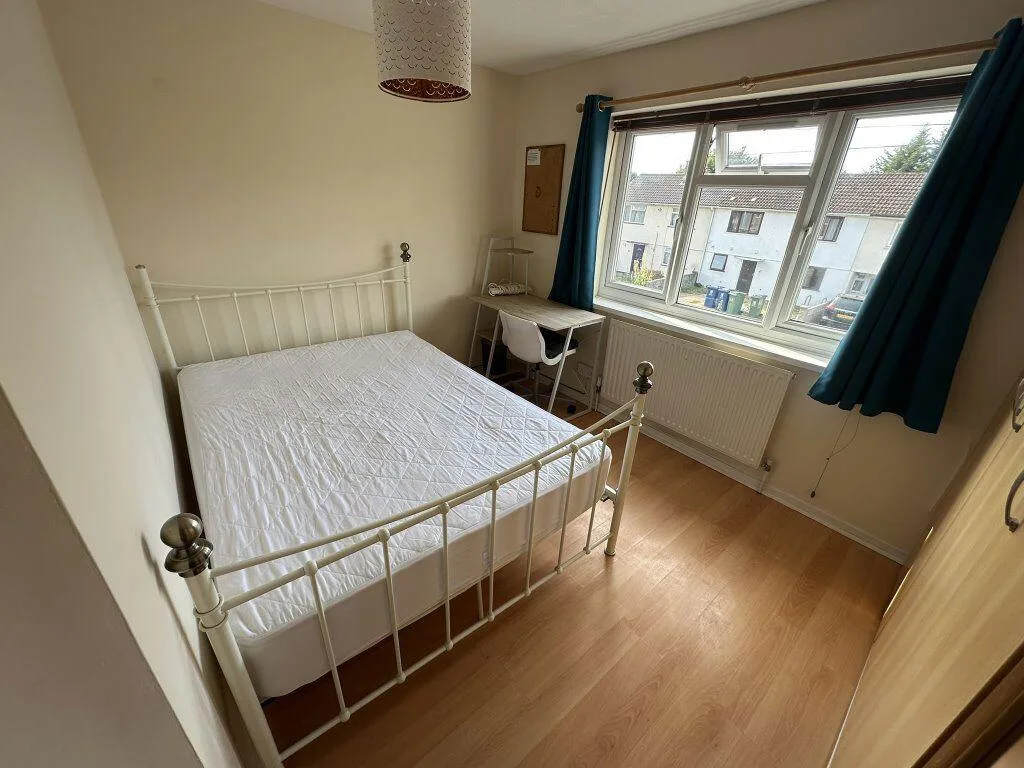 4 bedroom house for rent