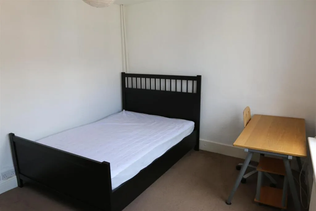 4 bedroom house for rent