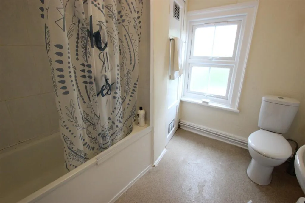 4 bedroom house for rent
