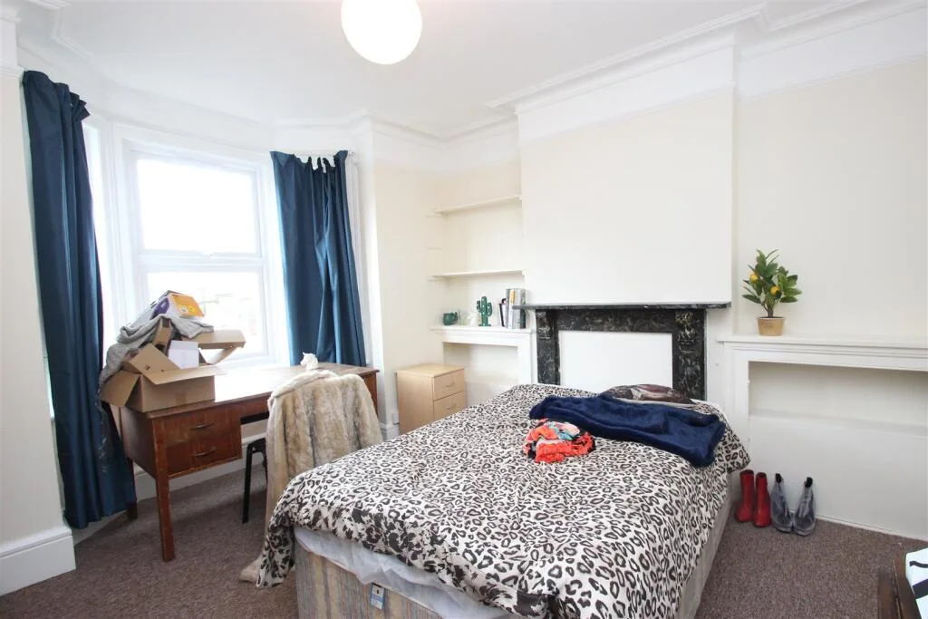 4 bedroom house for rent