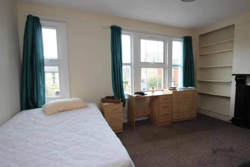 4 bedroom house for rent