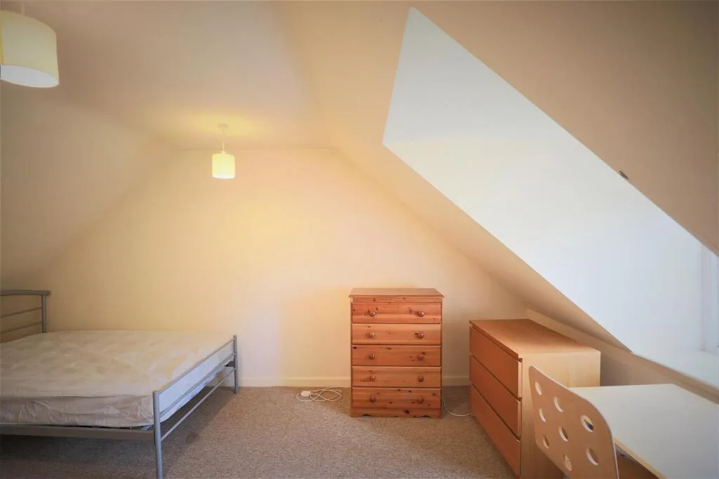 4 bedroom house for rent