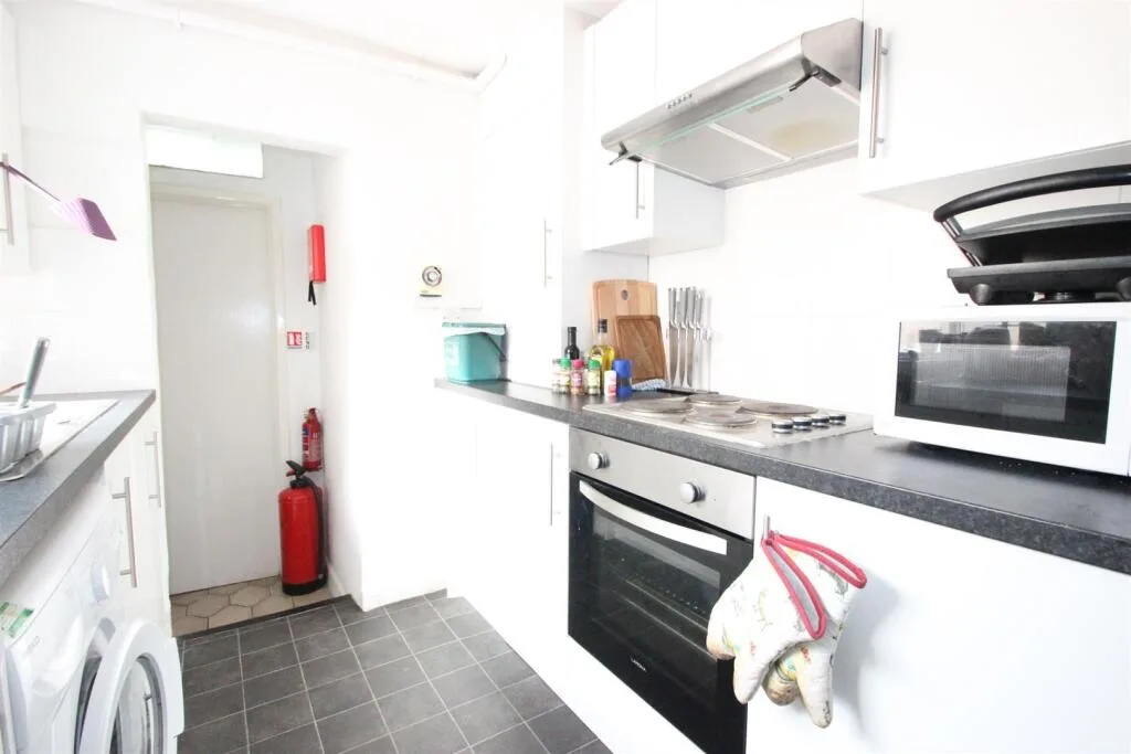 4 bedroom house for rent