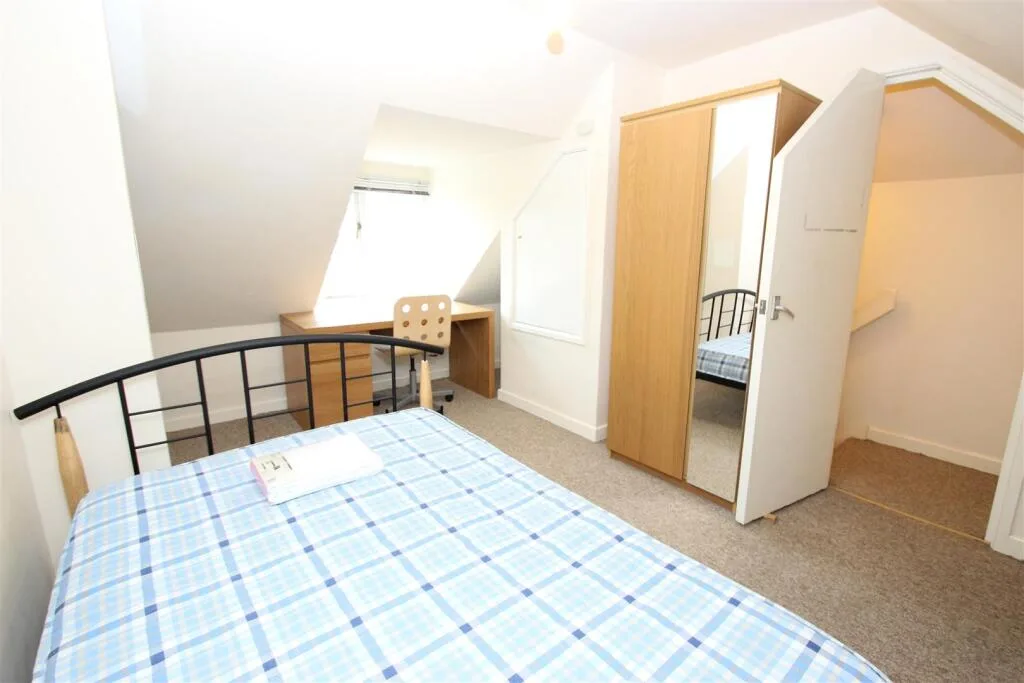 4 bedroom house for rent