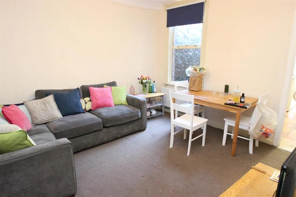 4 bedroom house for rent