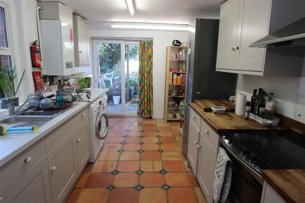 4 bedroom house for rent