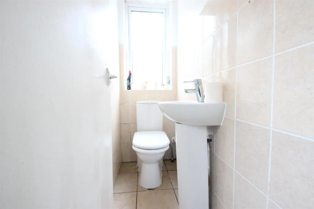 4 bedroom house for rent