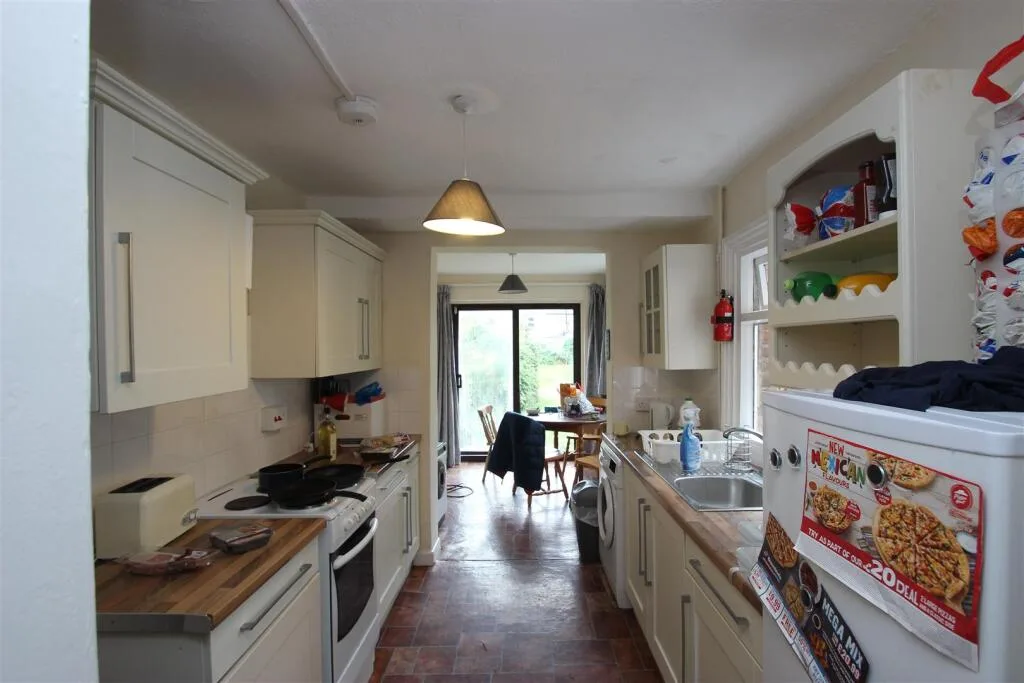 4 bedroom house for rent