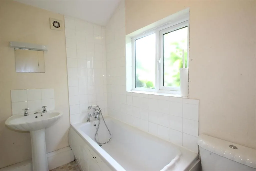 5 bedroom house for rent