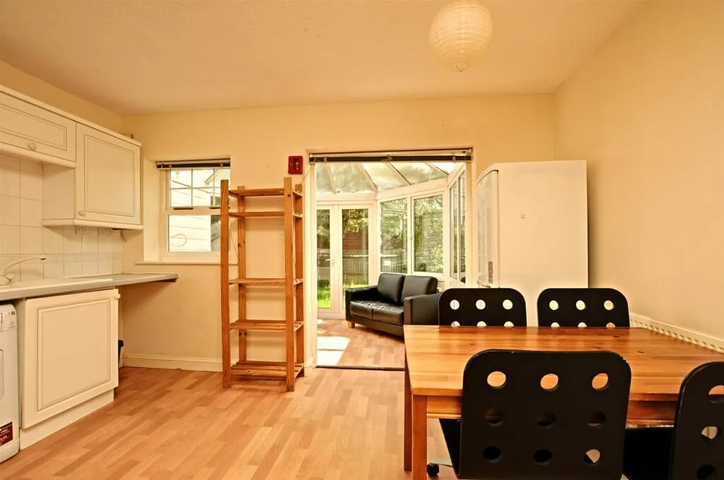 4 bedroom house for rent