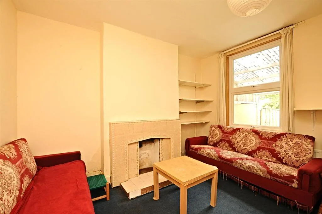 4 bedroom house for rent