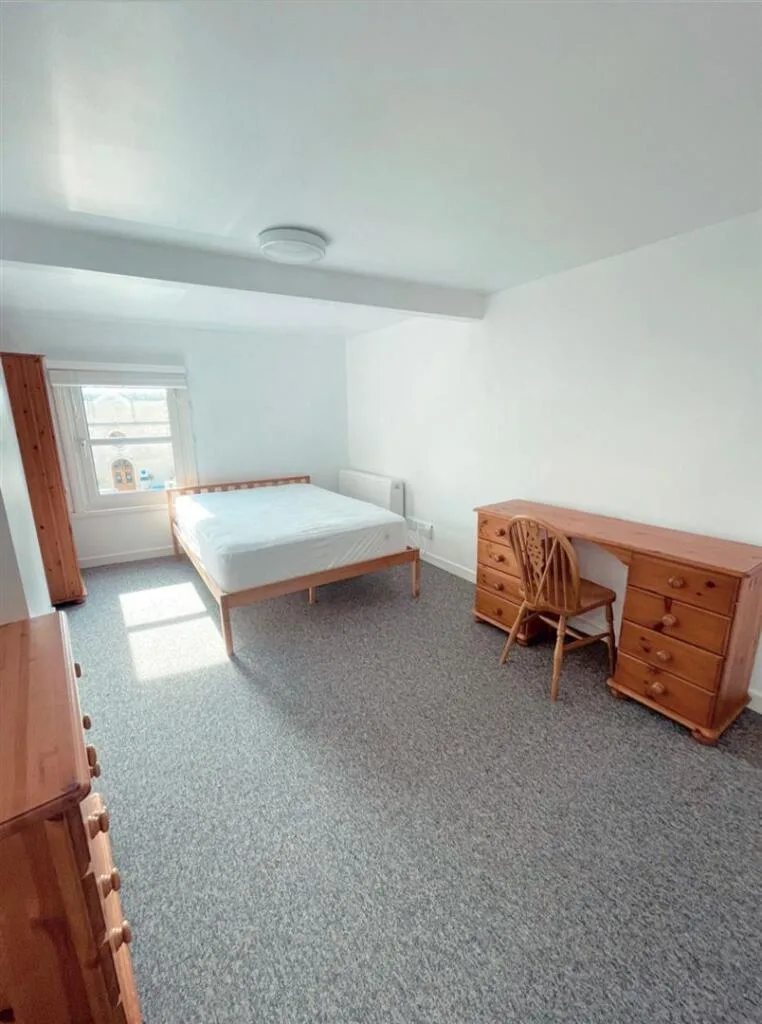 4 bedroom house for rent