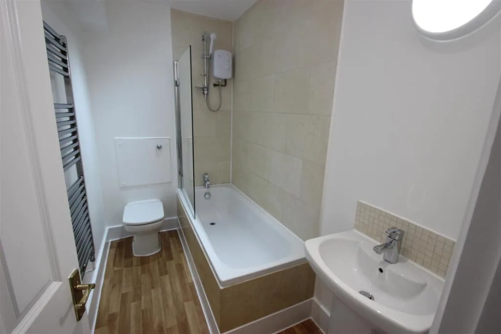 5 bedroom house for rent