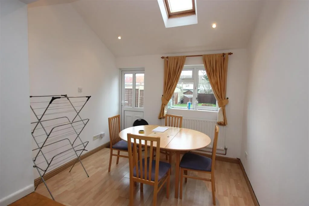 4 bedroom house for rent