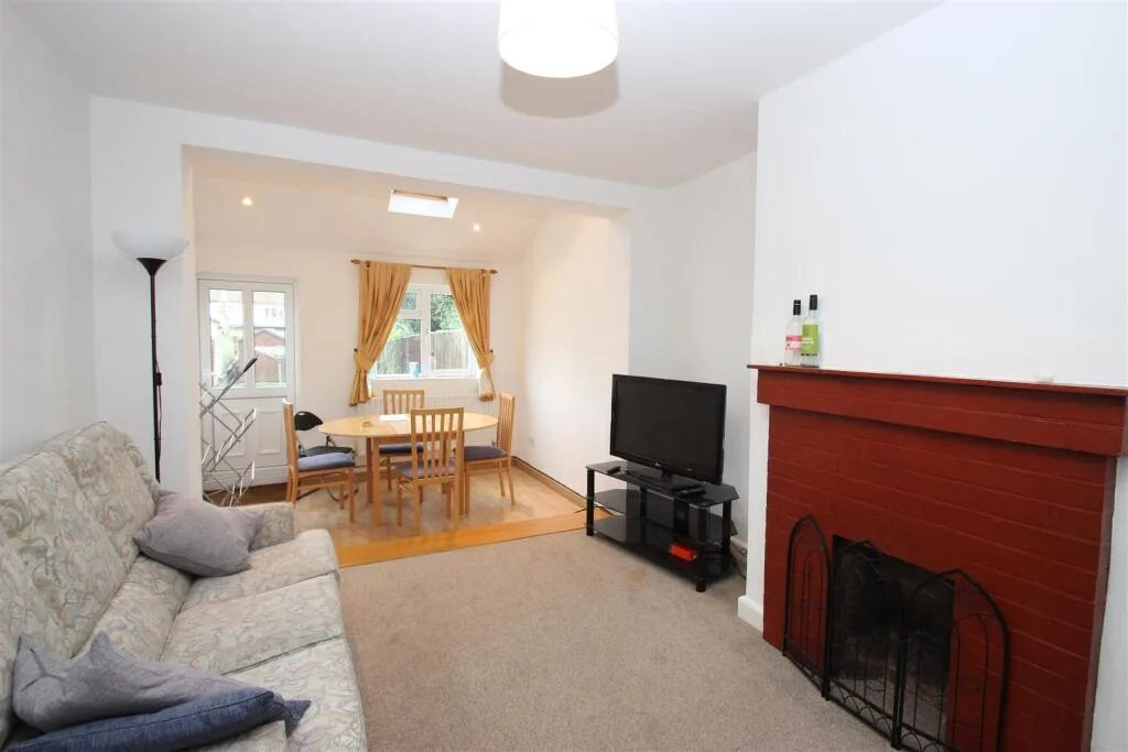 4 bedroom house for rent