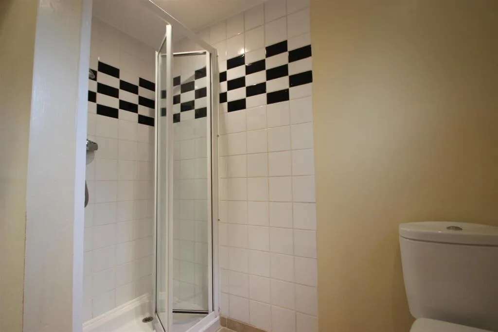 4 bedroom house for rent