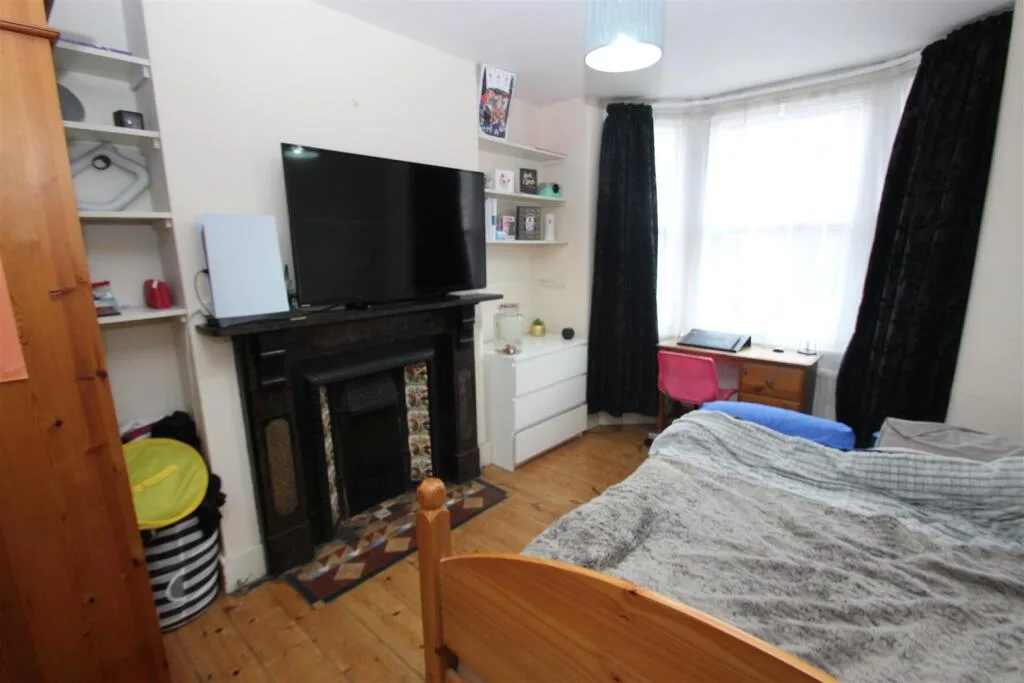 4 bedroom house for rent