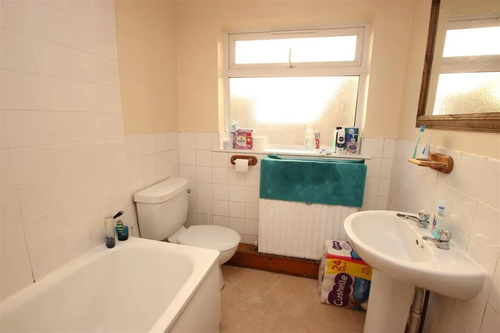 5 bedroom house for rent