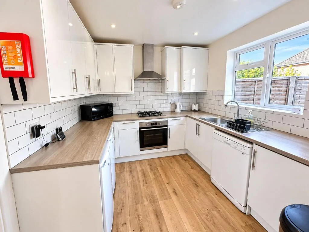 4 bedroom terraced house for rent