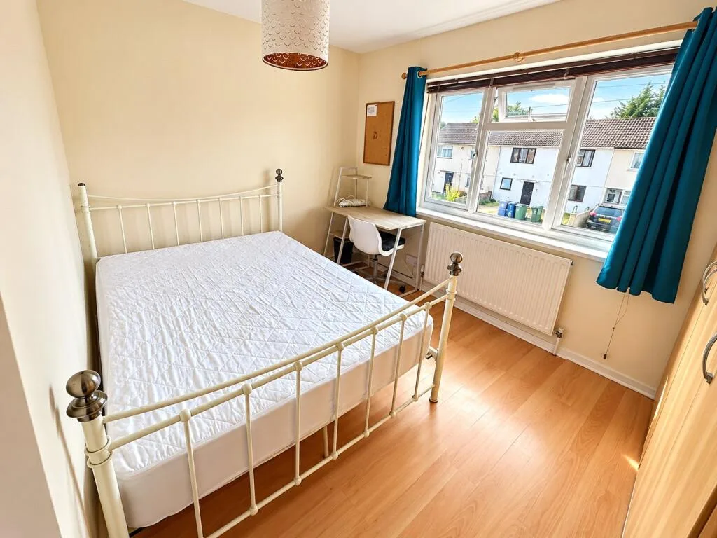 4 bedroom terraced house for rent