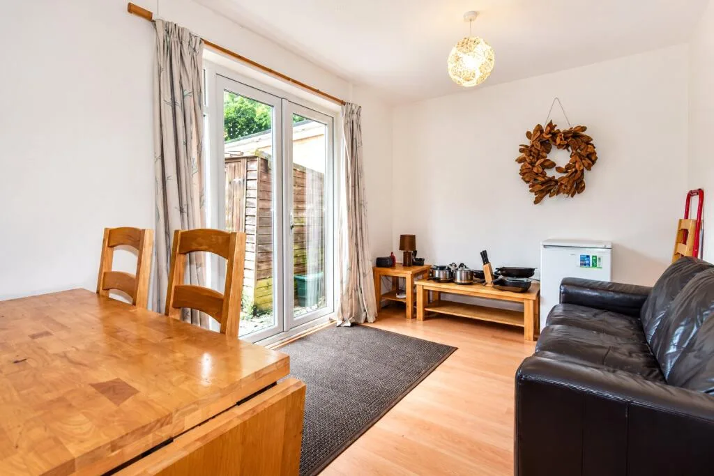 4 bedroom terraced house for rent
