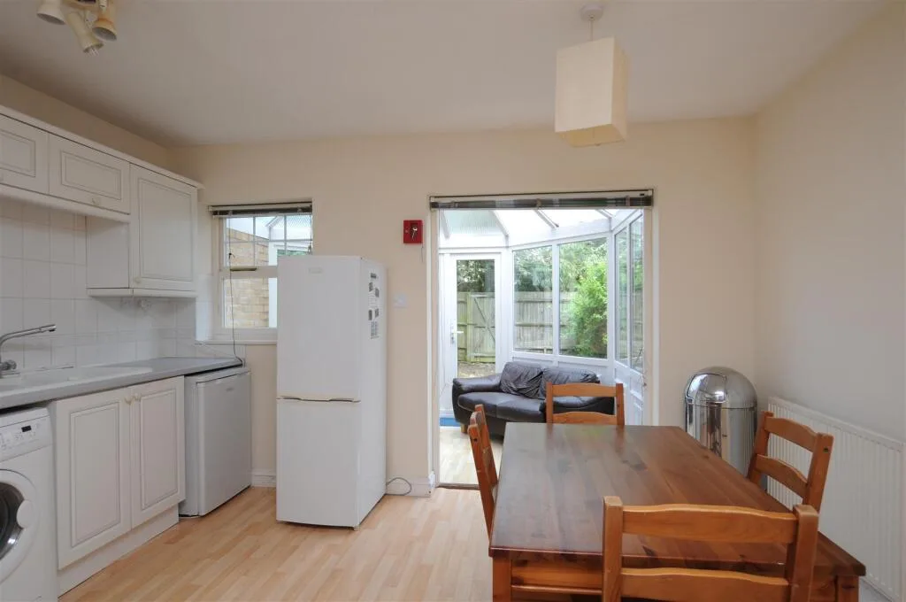 4 bedroom house for rent