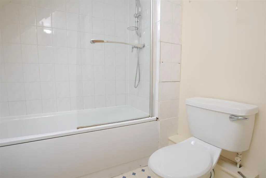4 bedroom house for rent
