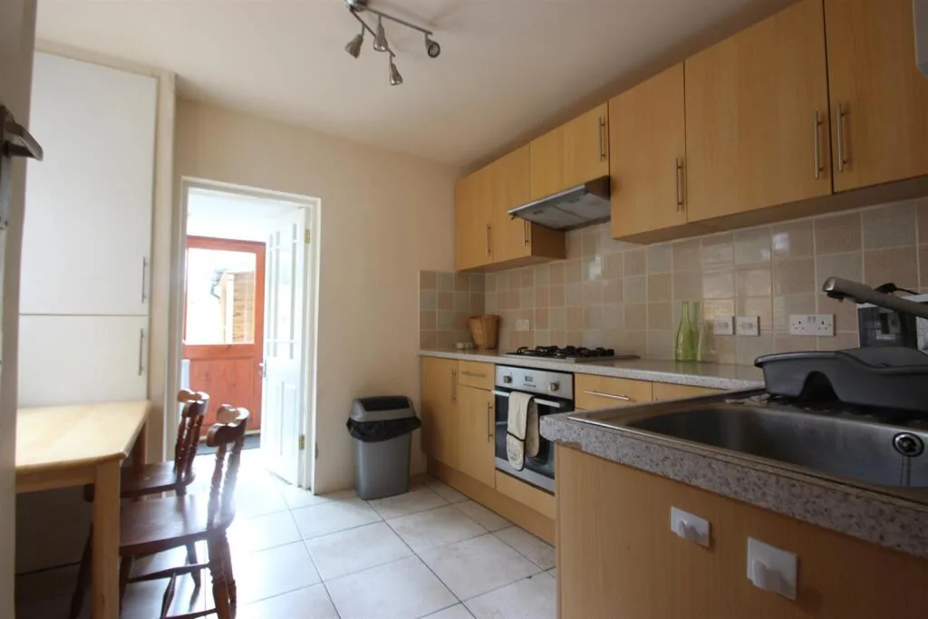 4 bedroom house for rent