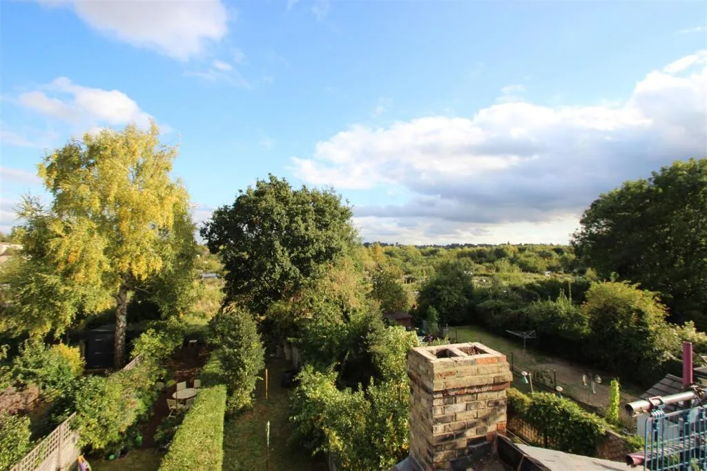 4 bedroom house for rent
