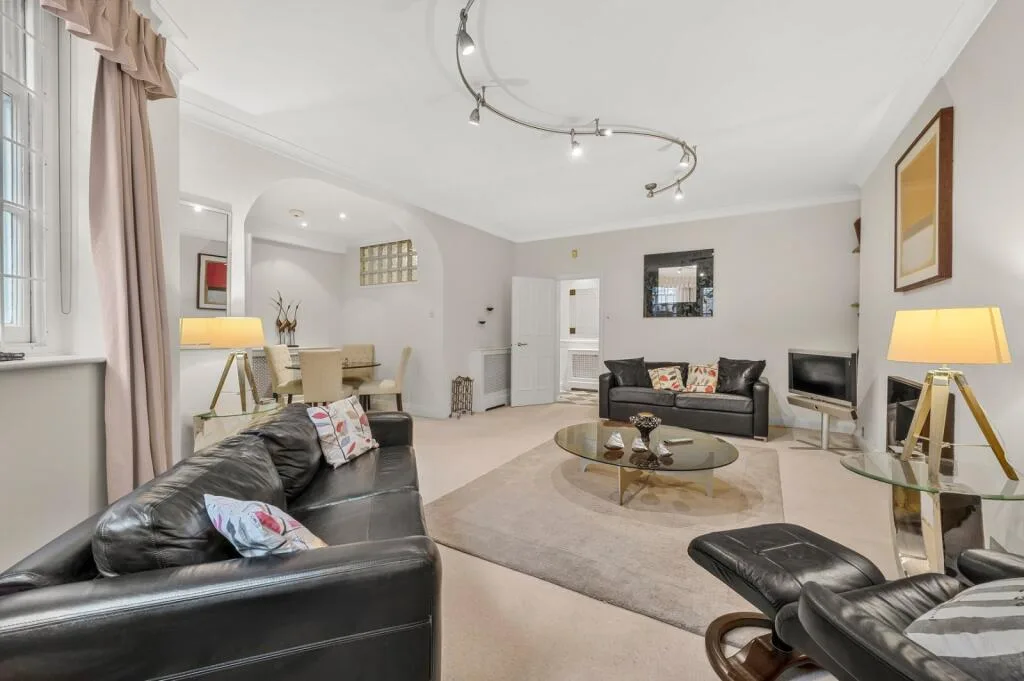 1 bedroom flat for rent