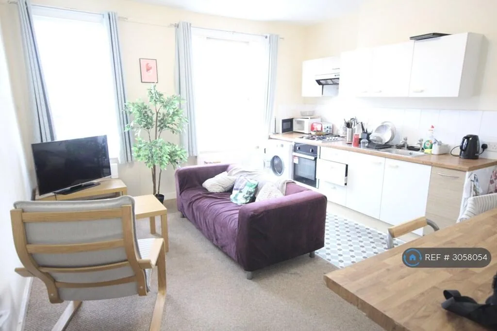 2 bedroom flat for rent