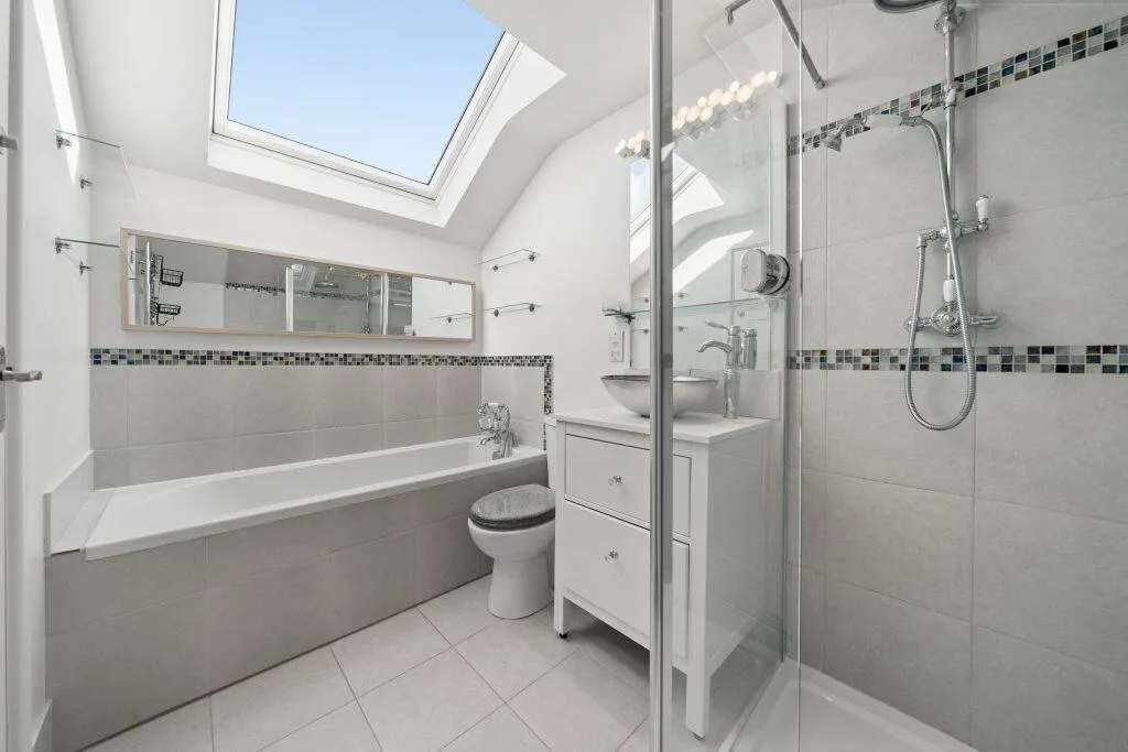 4 bedroom terraced house for rent