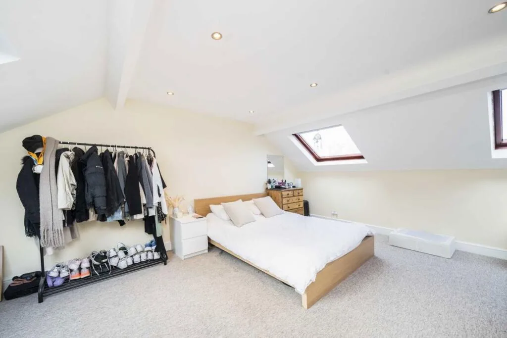 3 bedroom flat for rent