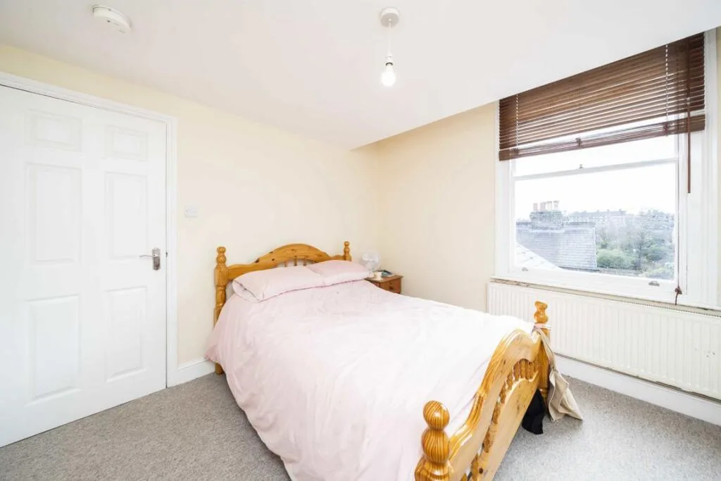 3 bedroom flat for rent