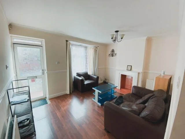 2 bedroom terraced house for rent