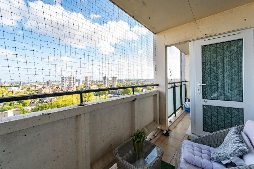 3 bedroom flat for rent