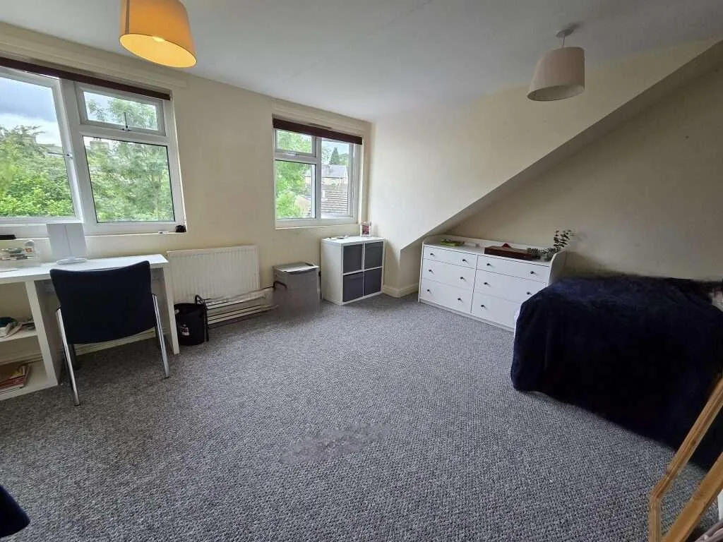 5 bedroom house for rent