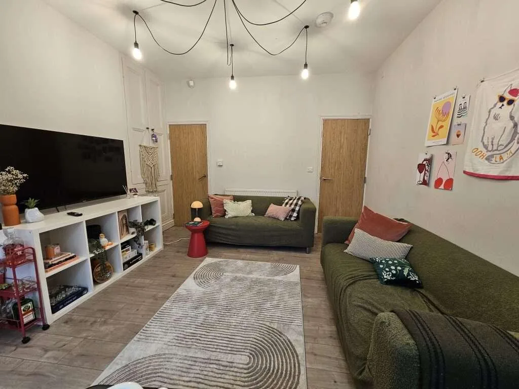 5 bedroom house for rent
