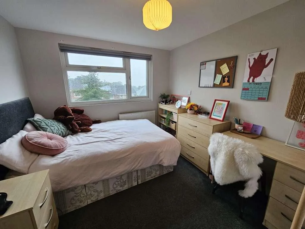 5 bedroom house for rent