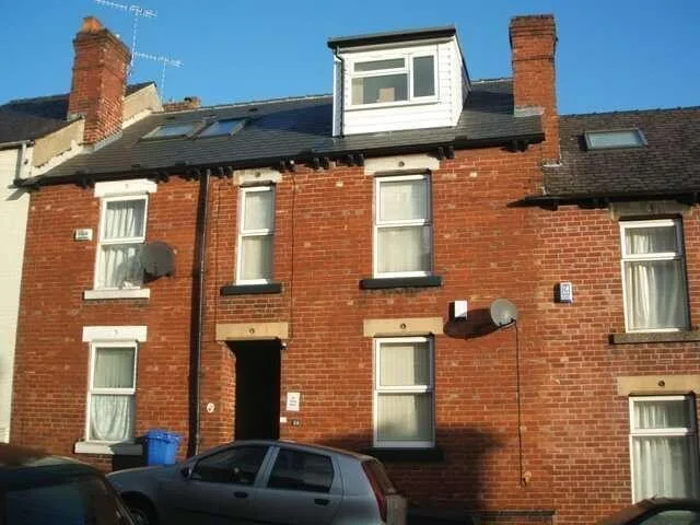 5 bedroom house for rent