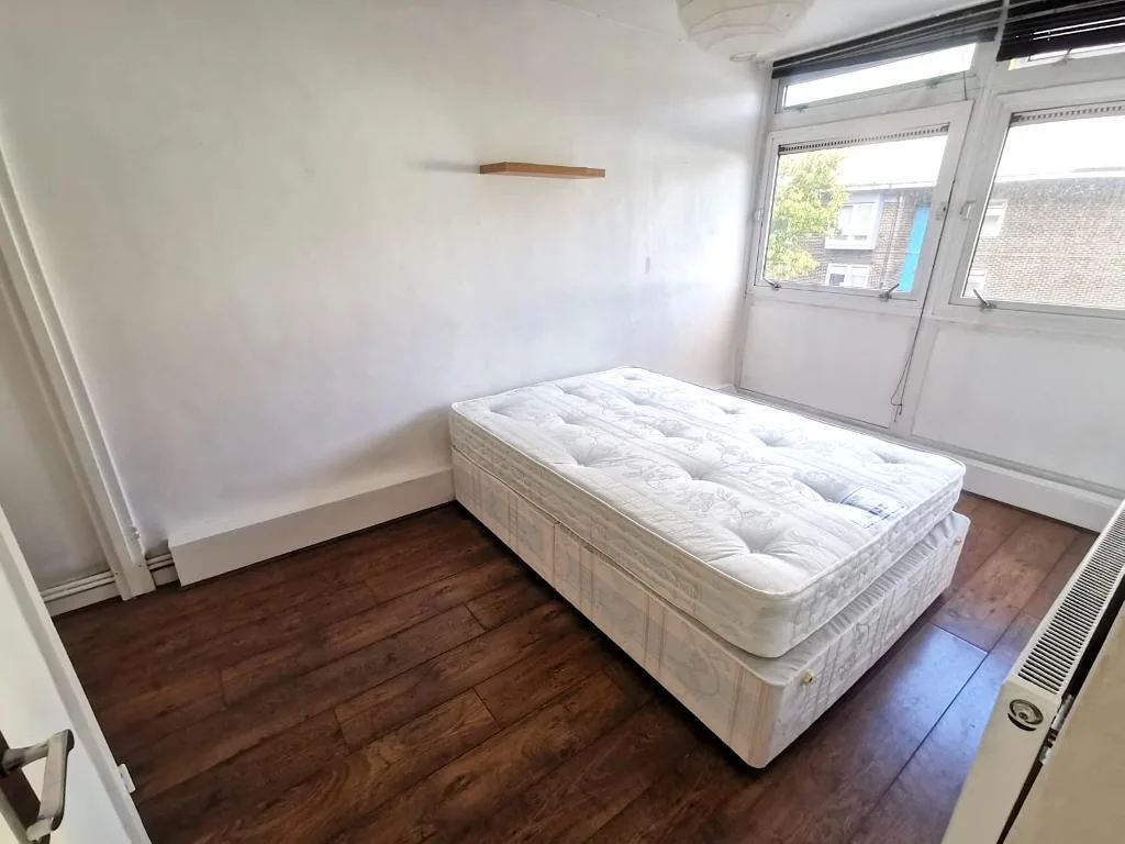 4 bedroom maisonette for rent