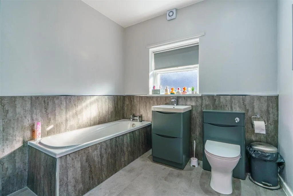 3 bedroom terraced house for rent