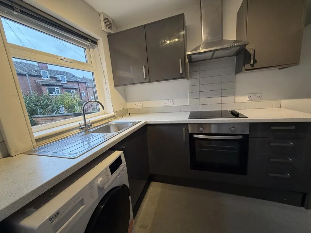 2 bedroom terraced house for rent