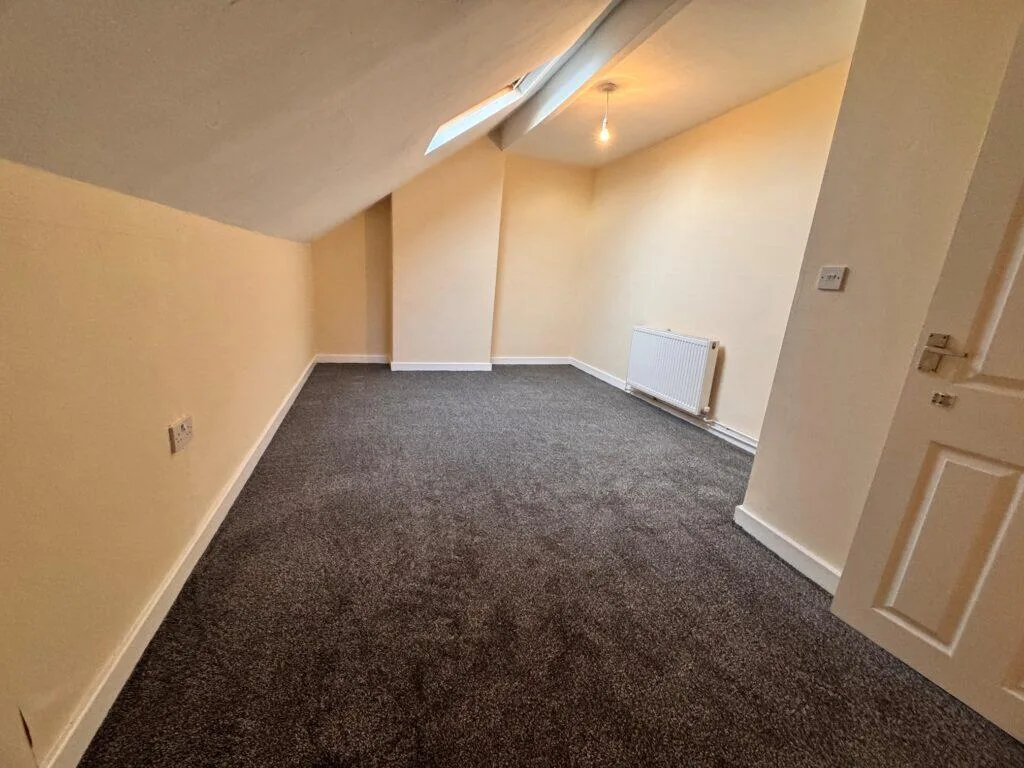 2 bedroom terraced house for rent