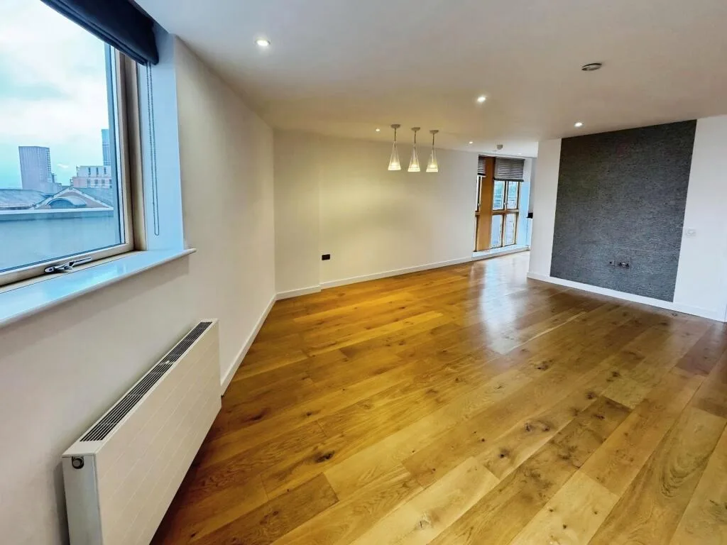 3 bedroom flat for rent