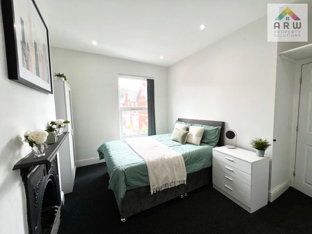 4 bedroom terraced house for rent