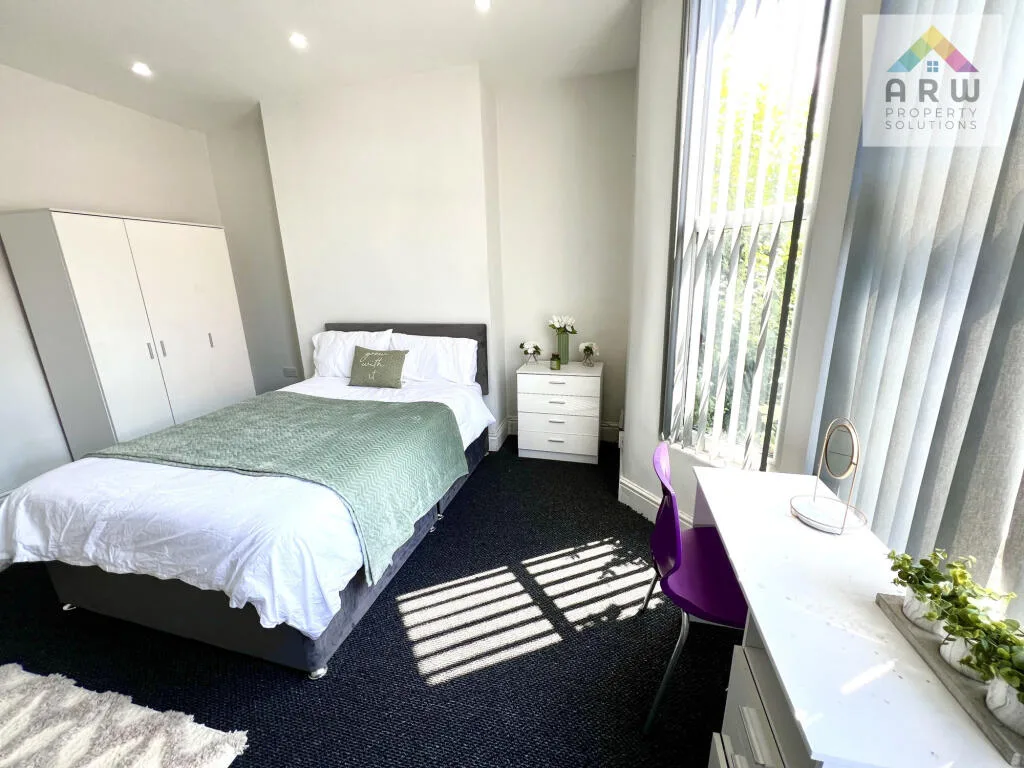 4 bedroom terraced house for rent